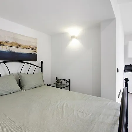 דירה Mi Casa Es Su Casa Nº2 *
