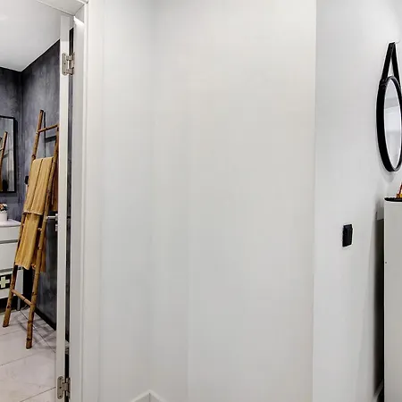 Mi Casa Es Su Casa Nº2